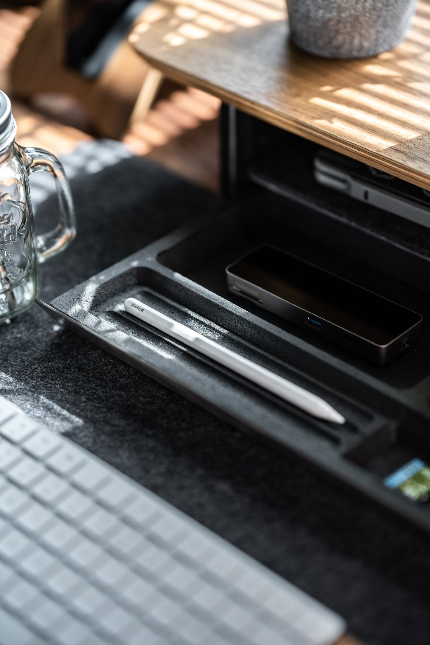 Neat Pull-Out Desktop Storage Box: The Ultimate in Organized Elegance